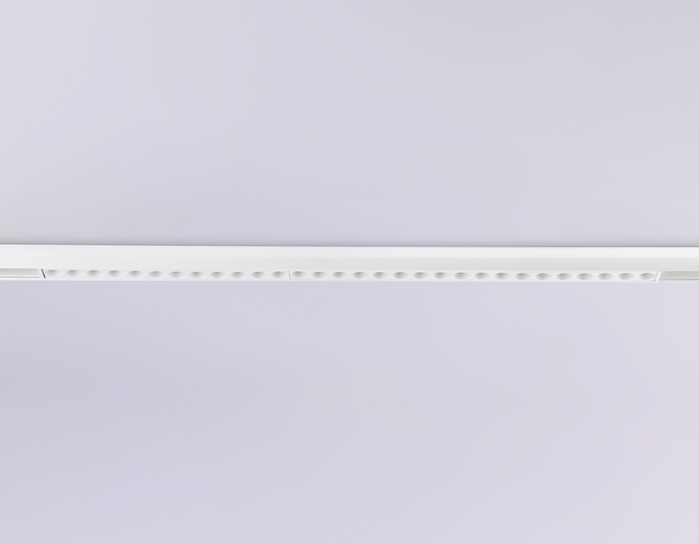 GL4031 WH белый IP20 30W 4200K 48V 24° 550*22*45