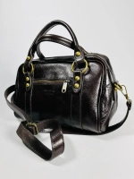 Женская сумка-саквояж из натуральной кожи vitello tamponato