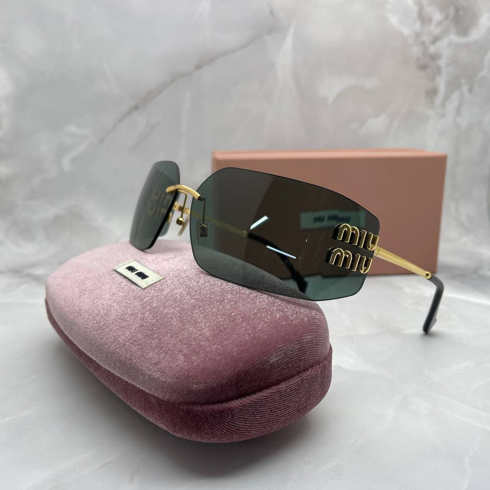 Солнцезащитные очки MIU MIU