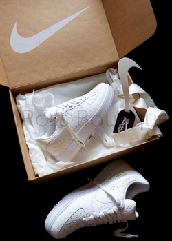 Белые кроссовки Louis Vuitton Nike Air Force 1