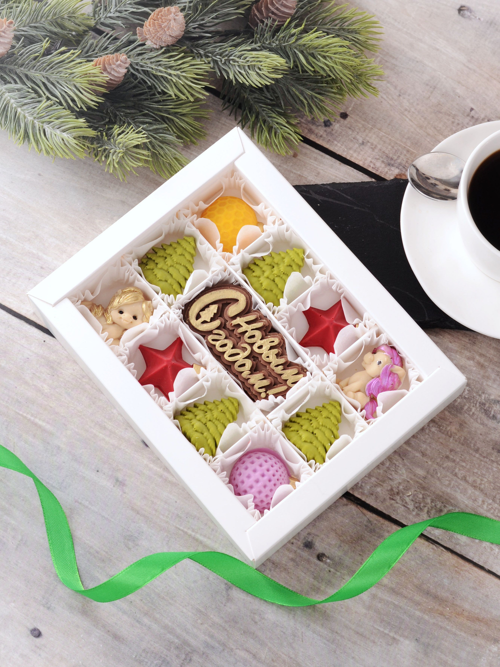 Подарочный набор "С Новым Годом" с лошадками #1 / Конфеты ручной работы