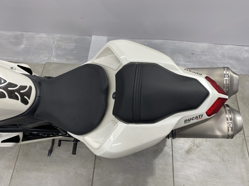 Ducati 1198 041598   2009