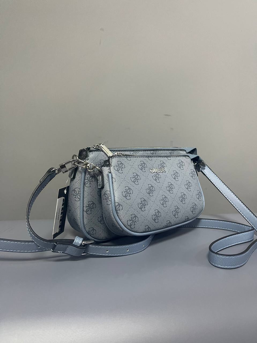 Сумка GUESS