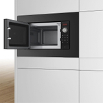 Микроволновая печь Bosch Serie 2 BFL523MB3