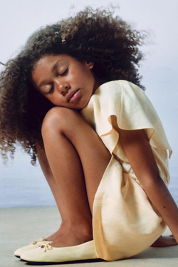 ZARA БАЛЕТКИ CHARM, ВАНИЛЬНО-ЖЕЛТЫЙ