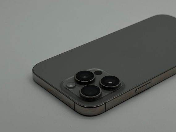 iPhone 16 Pro Max 512Gb Natural Titanium
