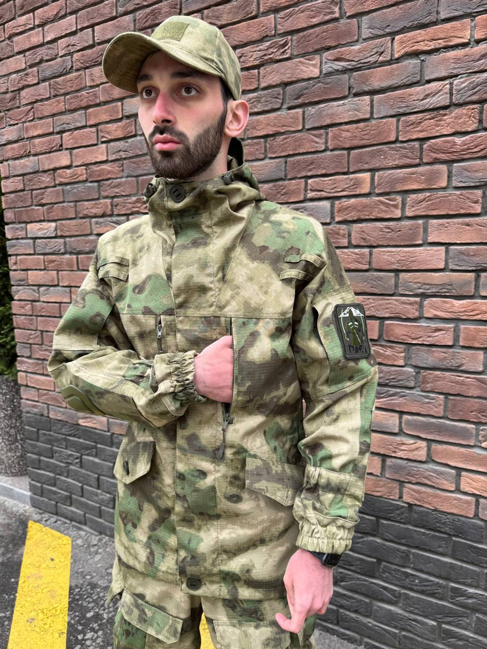 Тактический костюм горка с наколенниками и налокотниками мох лайт