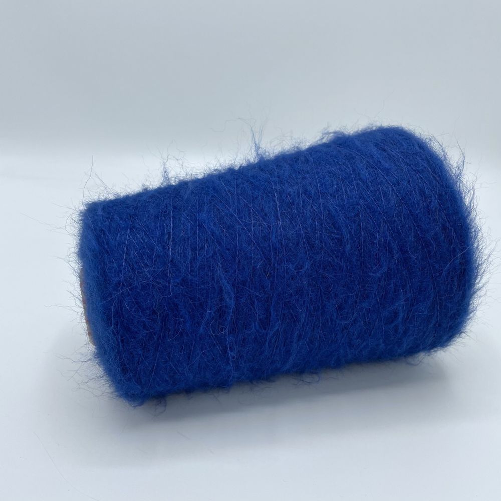 Бобинная пряжа для вязания (250 гр.) Manifattura LANE PUCCI 30% вспушеная альпака 30% полиамид 40% полиакрил