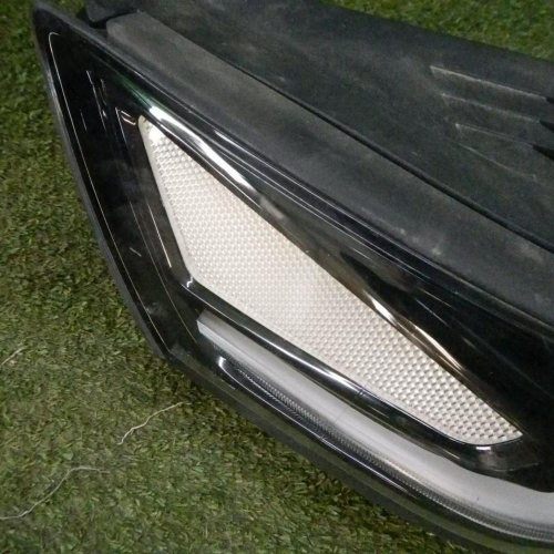 Фара габаритная правая Hyundai Santa Fe 4 TM (2018-2021) LED