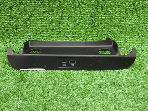 Модуль USB Omoda C5 (2022-н.в.)