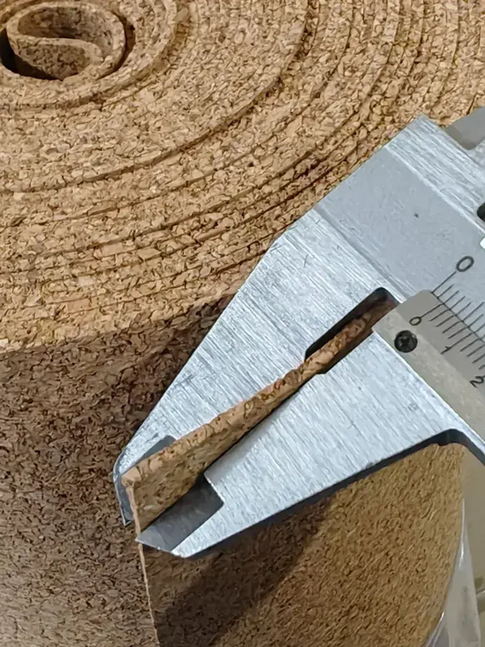 Пробковая подложка CorkMate 2мм под ламинат и паркет (10м2)