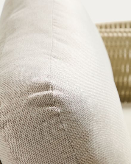 Уличное кресло Alipa из акации и веревки цвета экрю