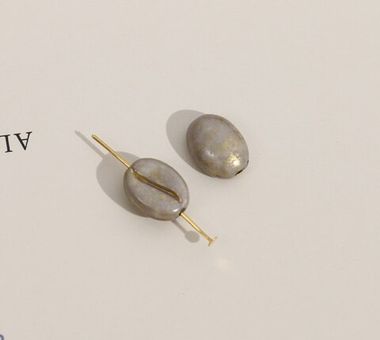 Подвеска Кофе зерно, серый, акрил, 10*8 мм, Ф012