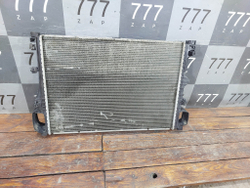 Радиатор двигателя Mercedes S-Class (W221) 09-13 Б/У Оригинал A2215003203