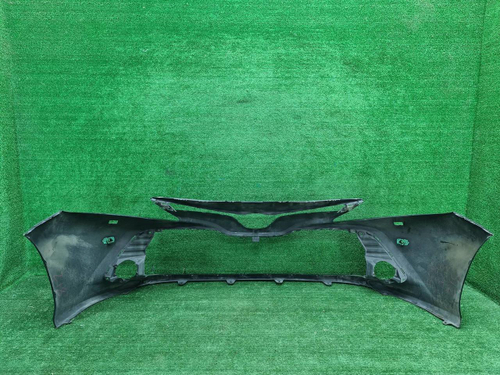 Бампер передний Toyota Camry 8 XV70 (2017-2021)