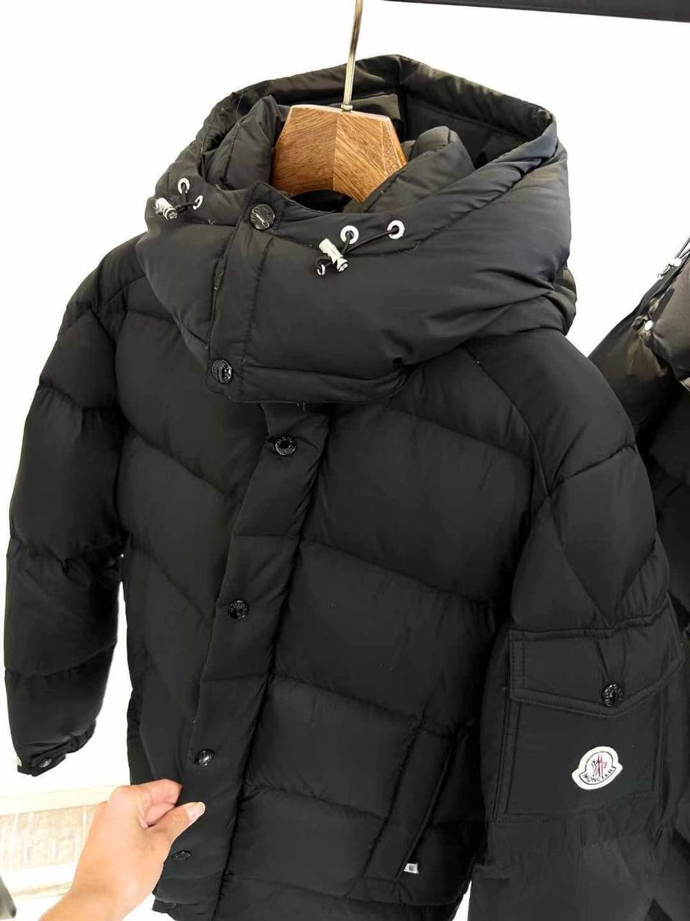 Пуховик Moncler