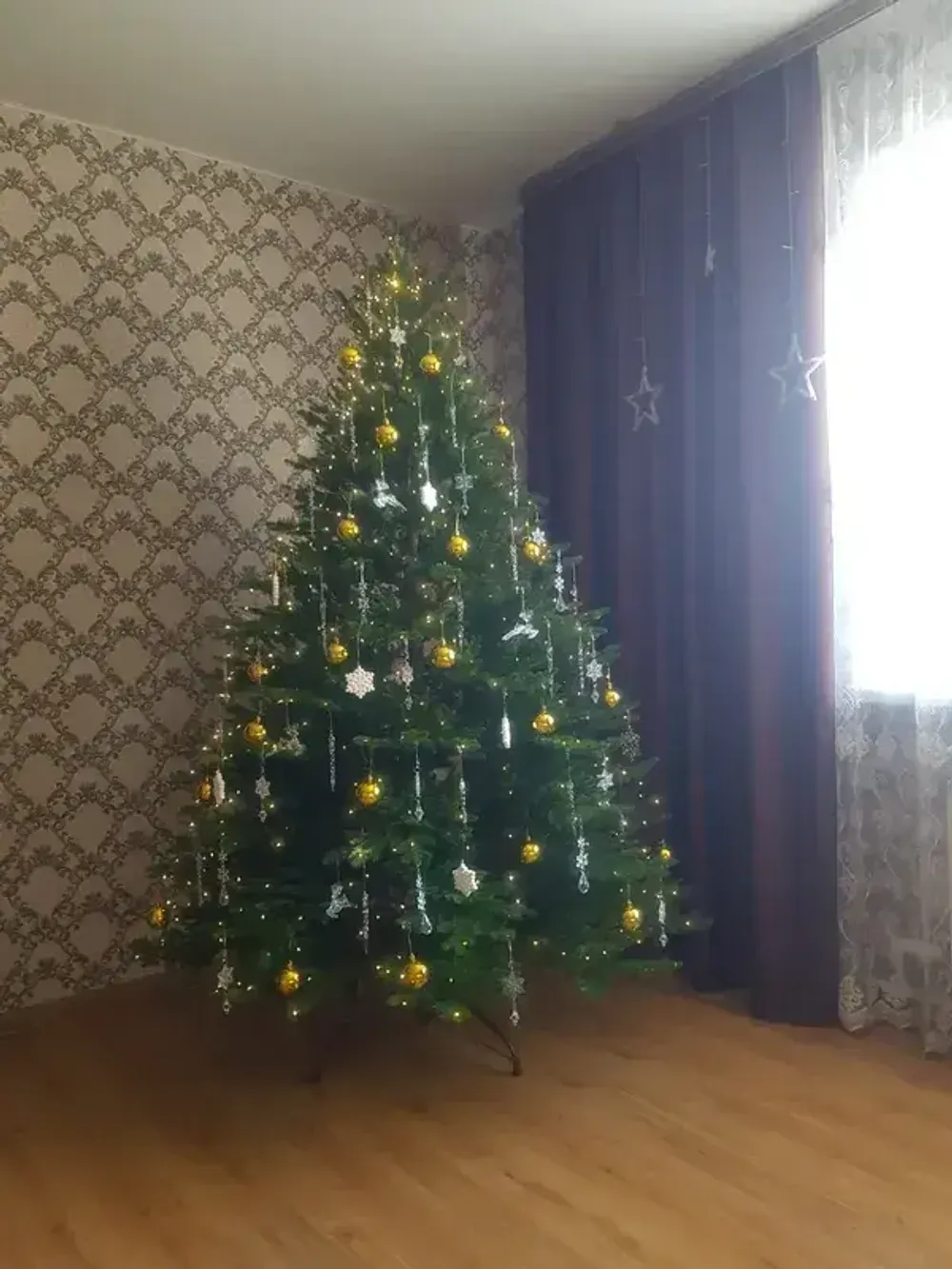 Ель искусственная «Вега» (Литая хвоя) 250 см / 2,5 м