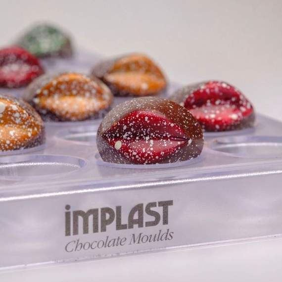 745 | Форма для шоколадных изделий &quot;Улыбка&quot; (275х175 мм)