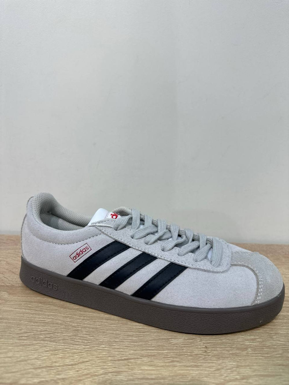 Кеды из натуральной замши