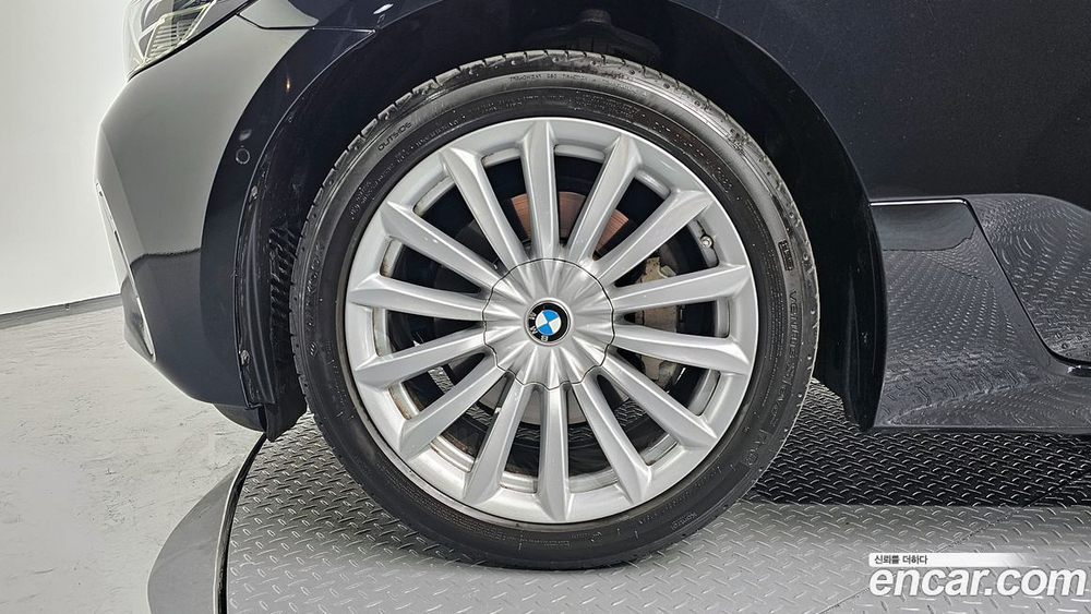 BMW 6 Series GT (G32) 630i xDrive Luxury (01.2022)