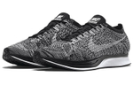 Кроссовки Nike Flyknit Racer Oreo 2