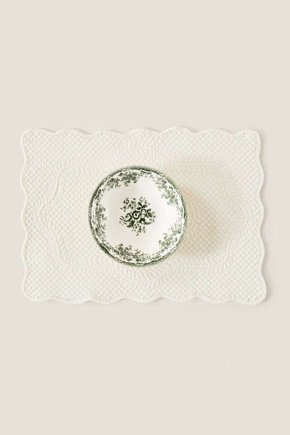 ZARA HOME САЛФЕТКА ИЗ СТЕГАНОГО ТРИКОТАЖА, СВЕТЛО-БЕЖЕВЫЙ