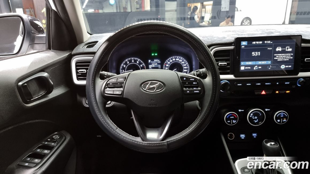 Hyundai Venue 1.6 Fluxe (09.2019)