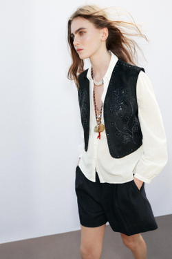 ZARA ЖИЛЕТ ИЗ ИСКУССТВЕННОЙ ЗАМШИ СО СТРАЗАМИ, ЧЕРНЫЙ