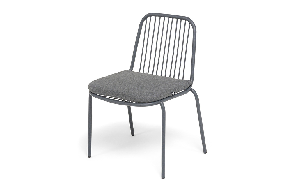 "Кастелло" стул из стали темно-серый (RAL7024) муар, ткань темно-серая 027