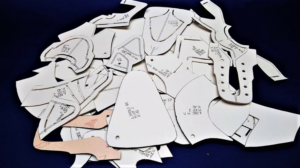 Лекала (выкройки) артикул Л - 20 (мужские кроссовки)