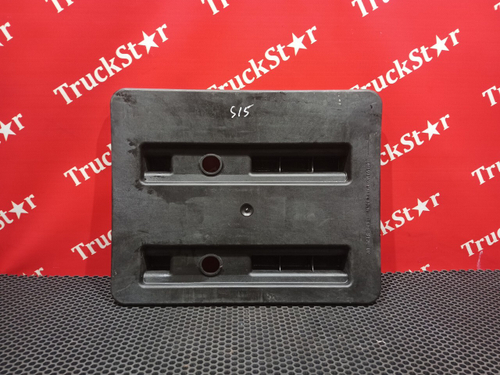 Крышка ящика АКБ 2018г.