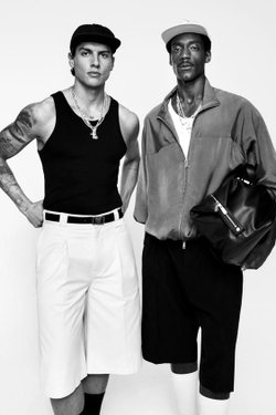 ZARA X WILLY CHAVARRIA КУРТКА ИЗ КУПРО БОЛЬШОГО РАЗМЕРА, ЦВЕТ ВЕРБЛЮЖЬЕЙ ШЕРСТИ