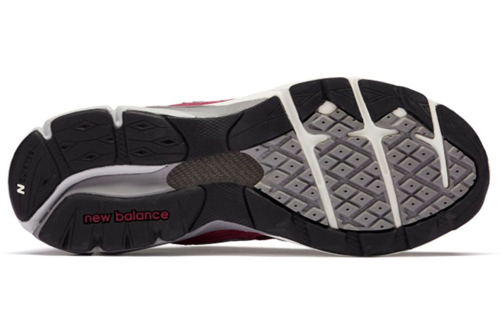 Кроссовки New Balance Teddy Made