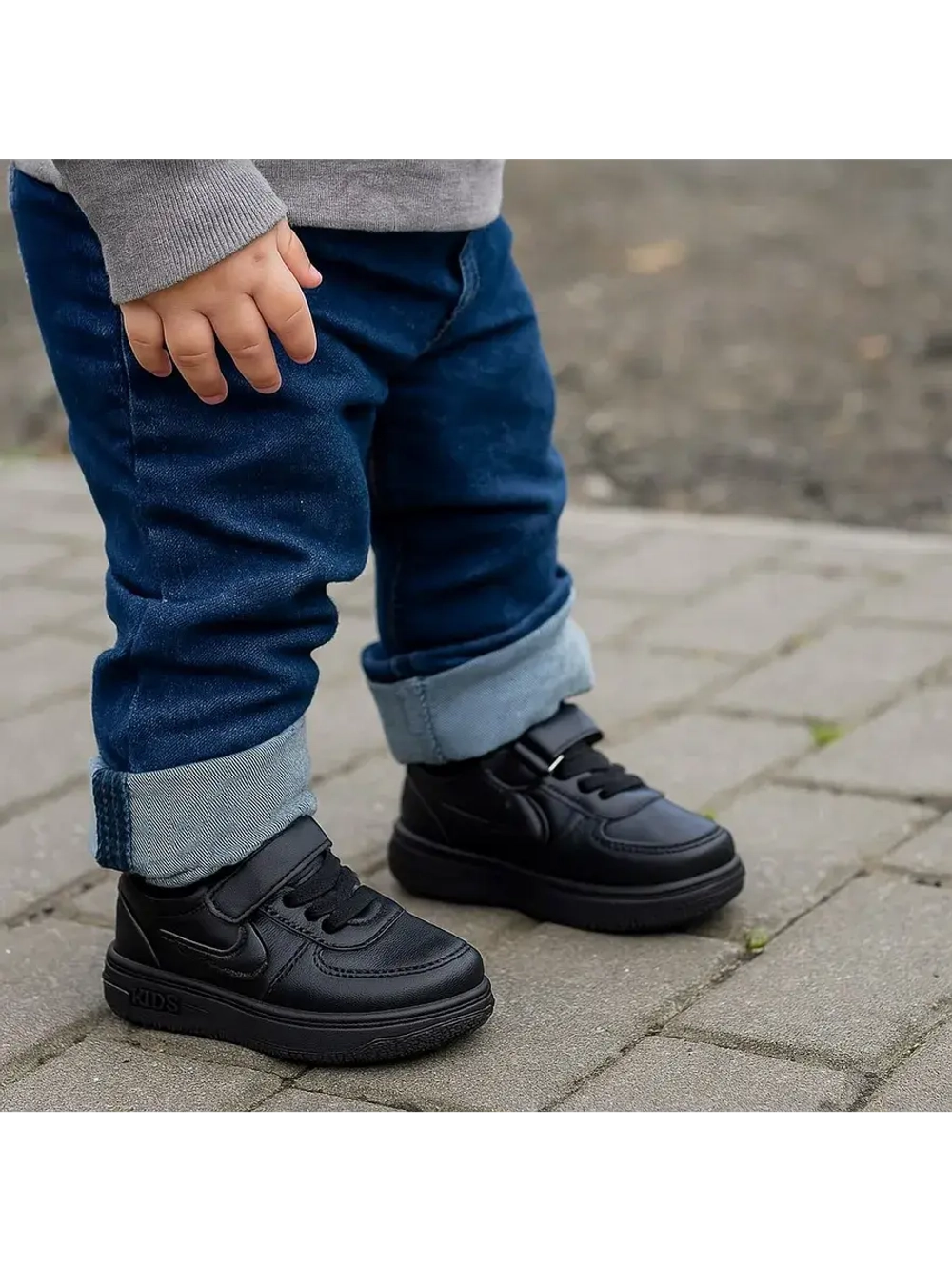 Кроссовки для мальчика.