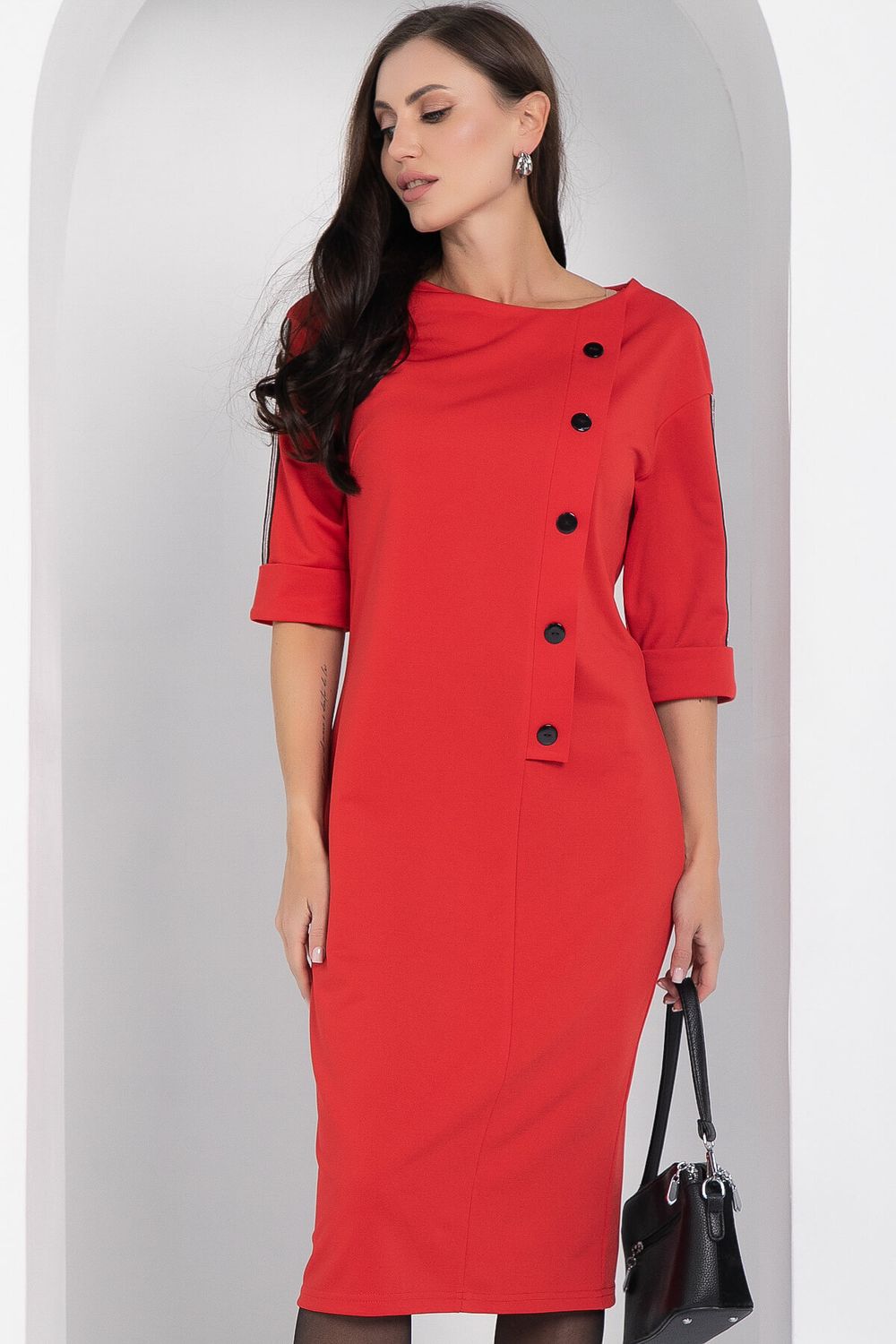 Платье Простота в деталях (красное) П12621-5 LT Collection