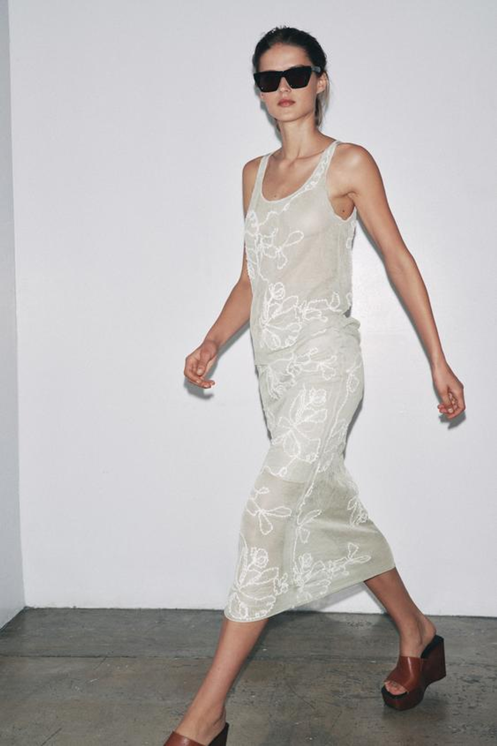 ZARA ПОЛУПРОЗРАЧНАЯ ЮБКА С ТЕКСТУРНОЙ ВЯЗКОЙ, ЭКРЮ