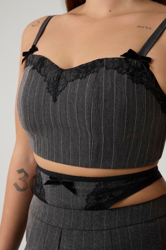 Топ с отделкой из кружева, серый