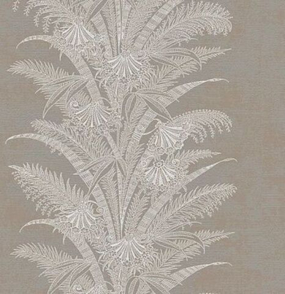 Крупные цветочные композиции, собранные в пышные вертикальные снисходящие полосы