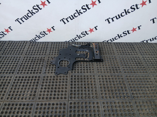 Кронштейн кабины передний правый 2023г.