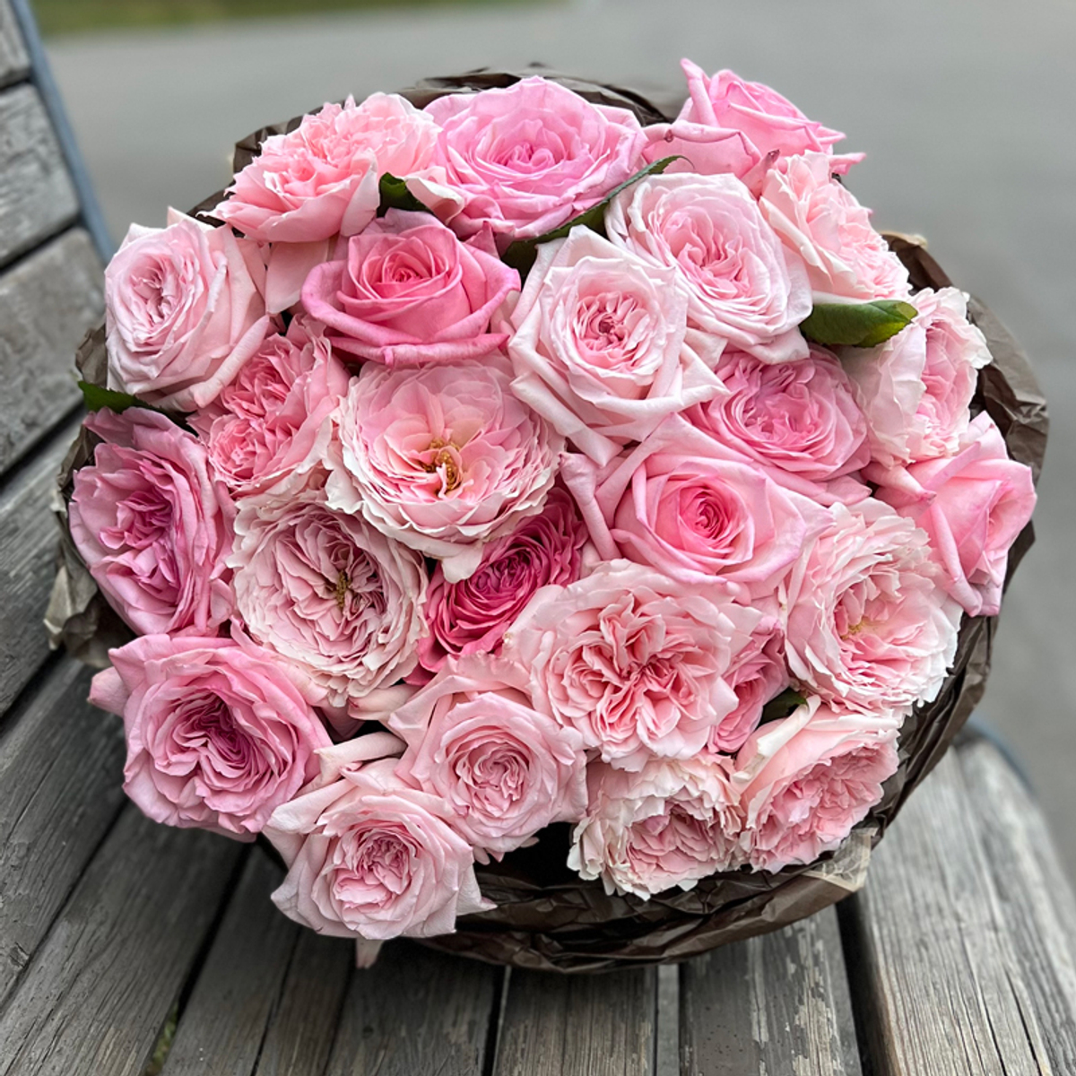 × 2 + 1 Розовый микс — букет интерьерных и ароматных розовых роз