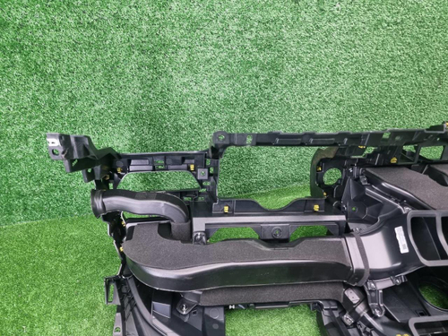 Торпедо Geely Tugella (2019-2024)