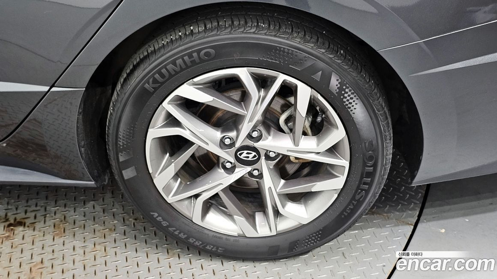 Hyundai Sonata (DN8) 2.0 (04.2021)