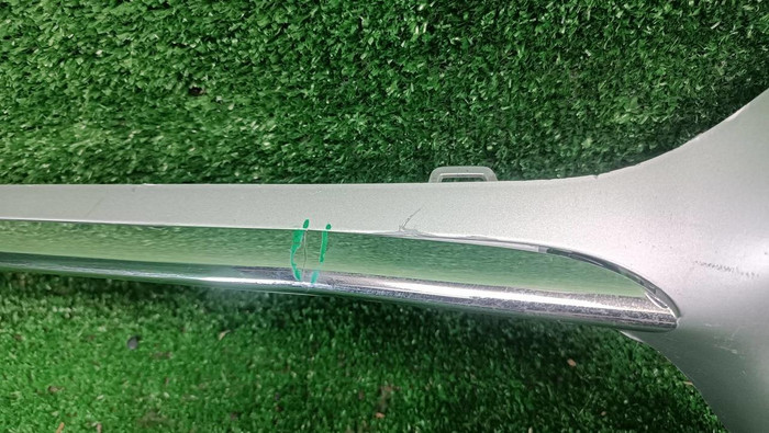 Накладка решетки радиатора Mercedes CLS C257 (2017-2021)