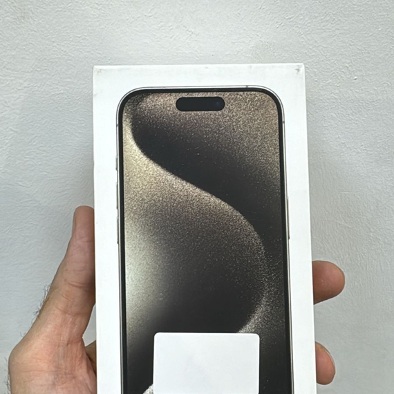 Apple iPhone 15 Pro 256GB Natural Titanium (НОВЫЙ)