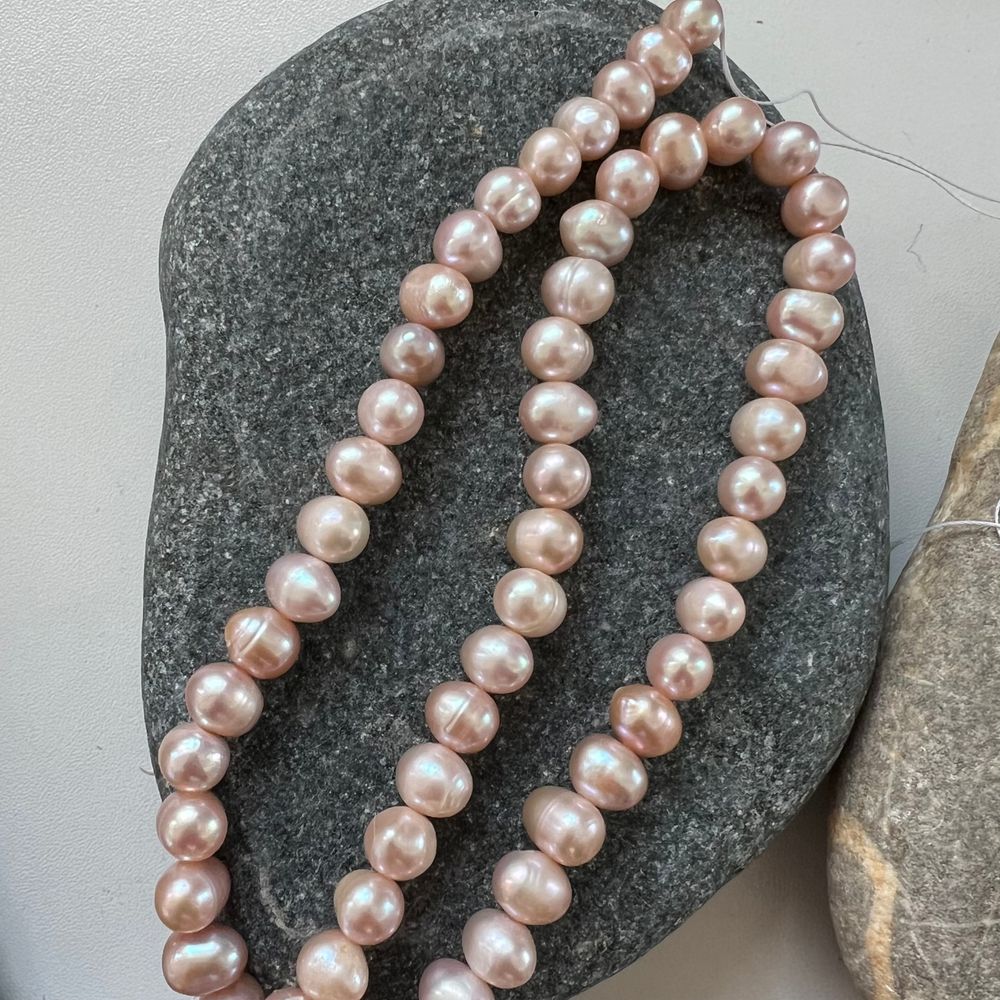 Жемчуг. Камни для изделий на заказ. Цена зависит от вида заказанного изделия