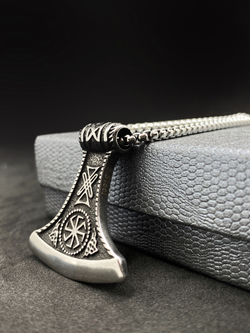 Славянский оберег Секира Перуна (Гром Секира Тора) магический амулет на цепочке