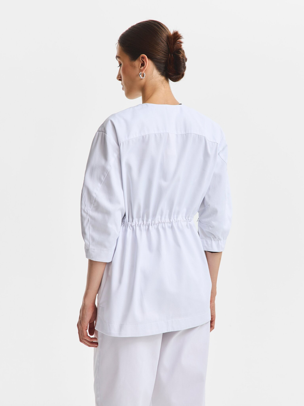 Жакет медицинский женский Волюмэ, белый