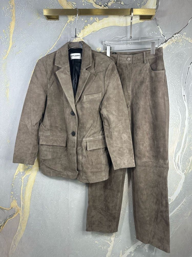 Брюки Yves Saint Laurent