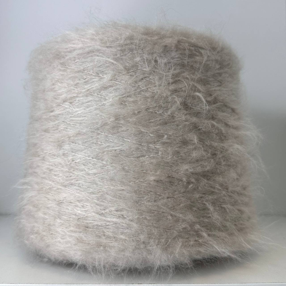 ANDRE - Luxury Selection by Ri.Go; 10% кашемир, 45% меринос; 30% шёлк, 15% п/а; 350м/100гр; col. 1685, цвет: светло-бежевый; S712