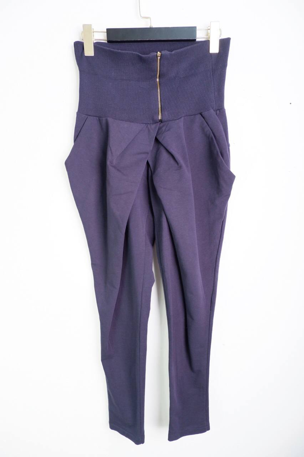 Штаны практичные и удобные, визуально 44/46 размер